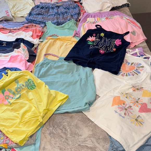 Kids Bundle Lot Matching Sets - Blue, Pink, Yellow - Picture 15 of 16